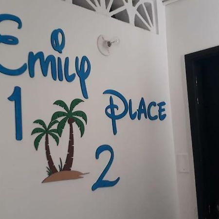 Emily place 1 y 2 San Andrés Exterior foto